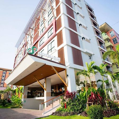 Crystal Jade Hotel Rayong Exteriör bild