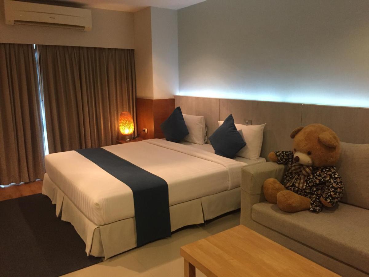 Crystal Jade Hotel Rayong Exteriör bild