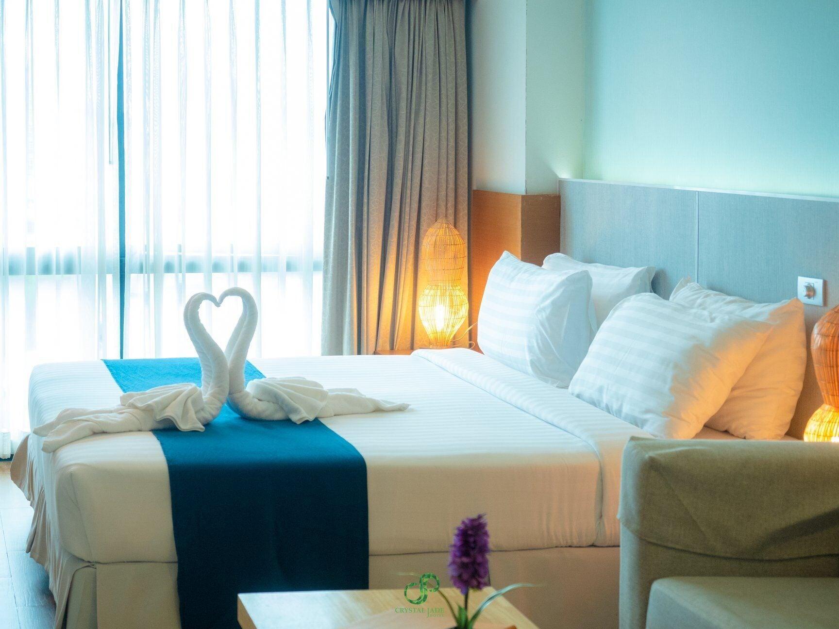Crystal Jade Hotel Rayong Exteriör bild